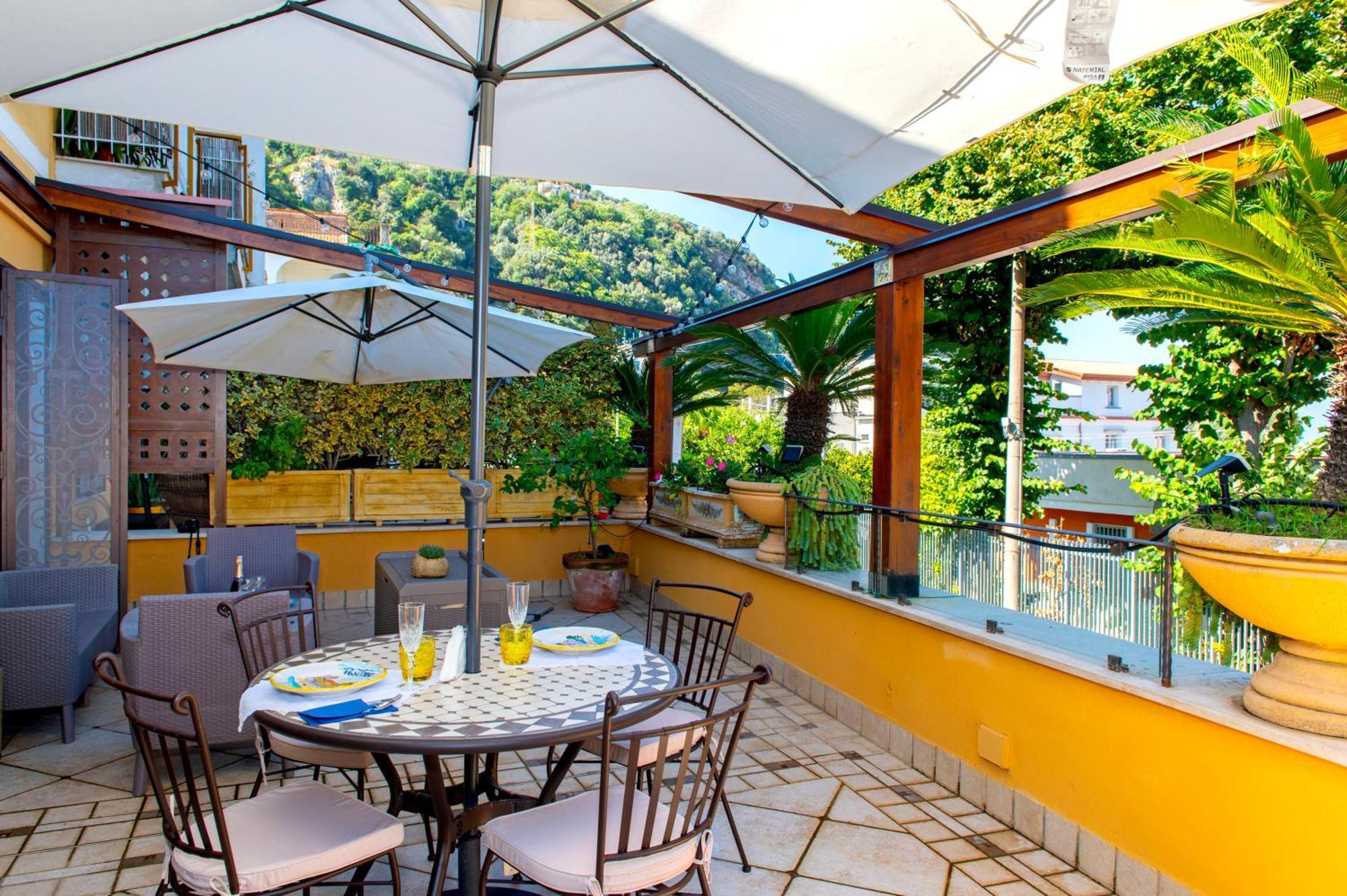 Relais Sorrento Terrace And Relax Bed & Breakfast Eksteriør bilde