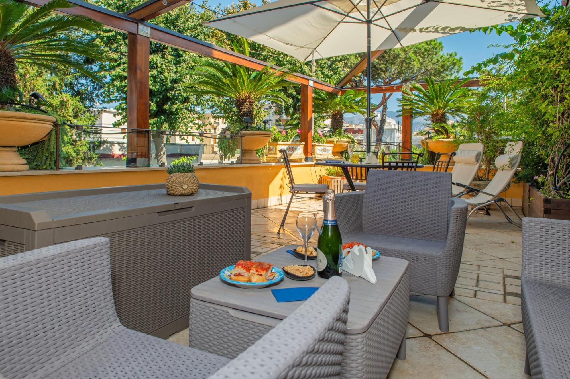 Relais Sorrento Terrace And Relax Bed & Breakfast Eksteriør bilde